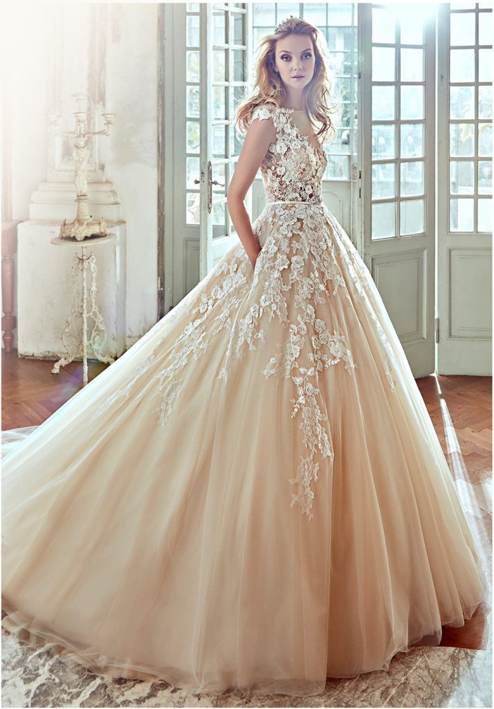 HNL208 – Váy cưới làm lễ luxury nơi bán giá rẻ nhất tháng 03 năm 2024