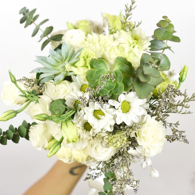 Hoa cưới cát tường mix sen đá