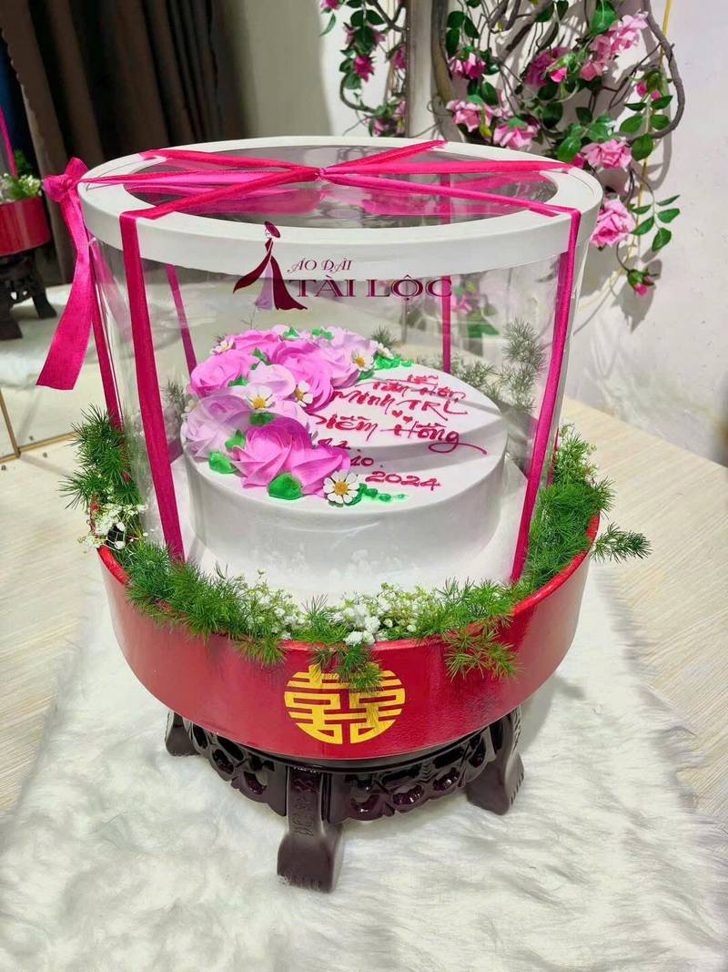 Mẫu Hình Ảnh Bánh Kem Được Ưa Chuộng Trong Mâm Quả Cưới