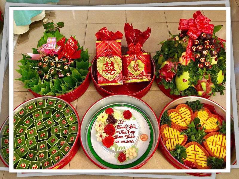 Vì Sao Mâm Quả Bánh Kem Được Ưa Chuộng Trong Lễ Cưới Hiện Đại?