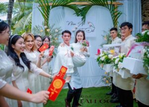 Hoa Cưới Cầm Tay Cô Dâu