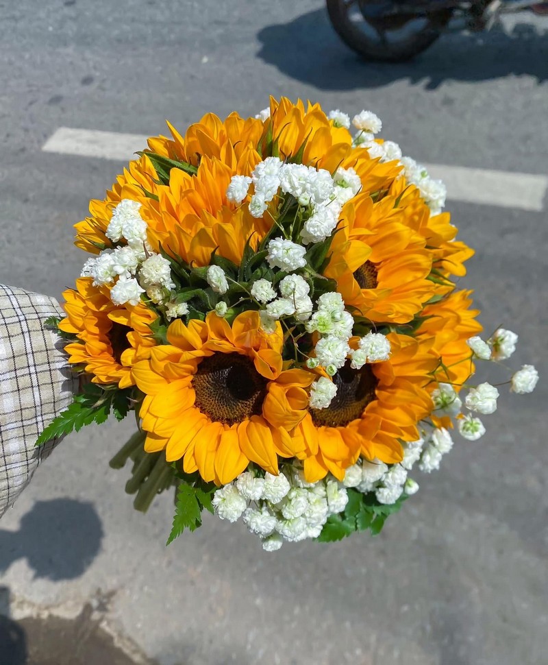 Bó Hoa Hướng Dương Cô Dâu