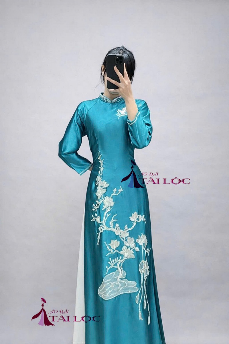 Áo dài bà sui xanh lụa ruby- XL394
