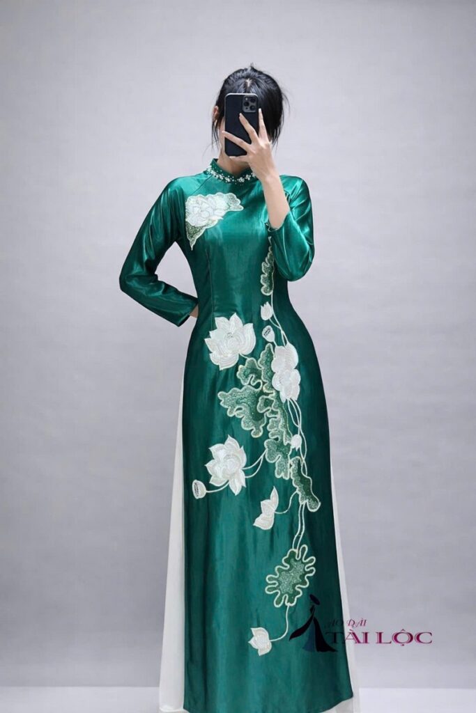 Áo dài bà sui xanh lụa satin-xl392